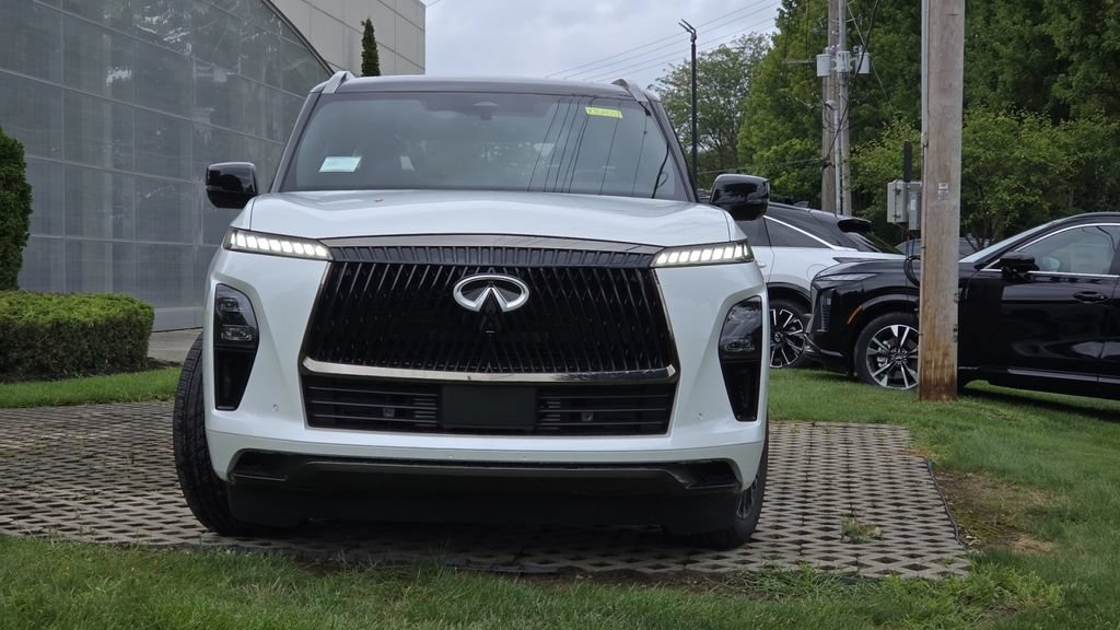 New 2026 INFINITI QX80 Autograph AWD/4WD image 3