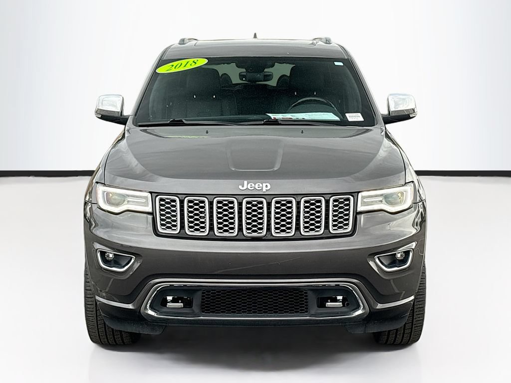 Used 2018 Jeep Grand Cherokee Overland AWD/4WD image 2