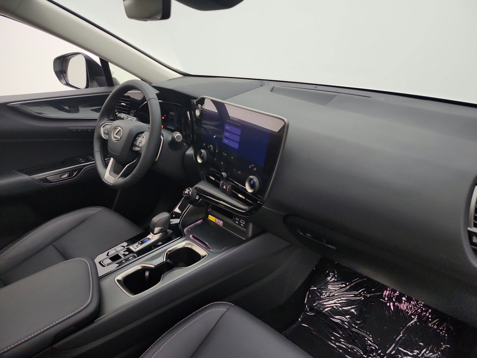 Used 2025 Lexus NX 350 AWD w/ Cold Area Package image 26