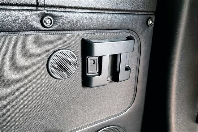 Used 2025 Mercedes-Benz Sprinter 2500 image 16