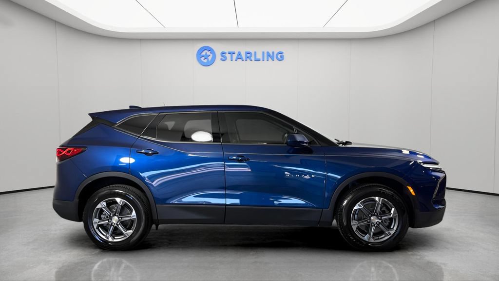 Certified 2023 Chevrolet Blazer LT FWD image 12