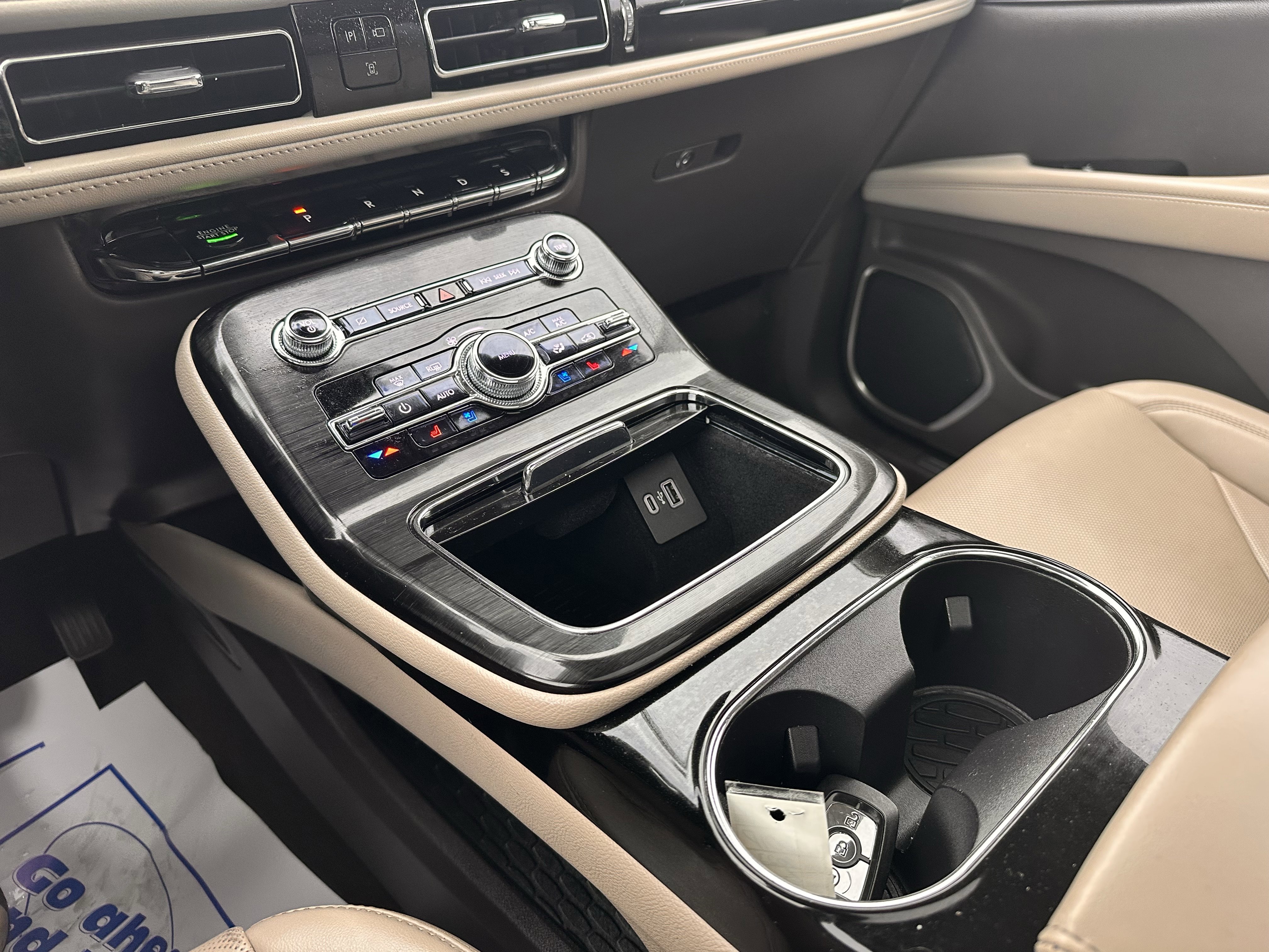 Used 2023 Lincoln Nautilus Reserve w/ Equipment Group 201A image 18