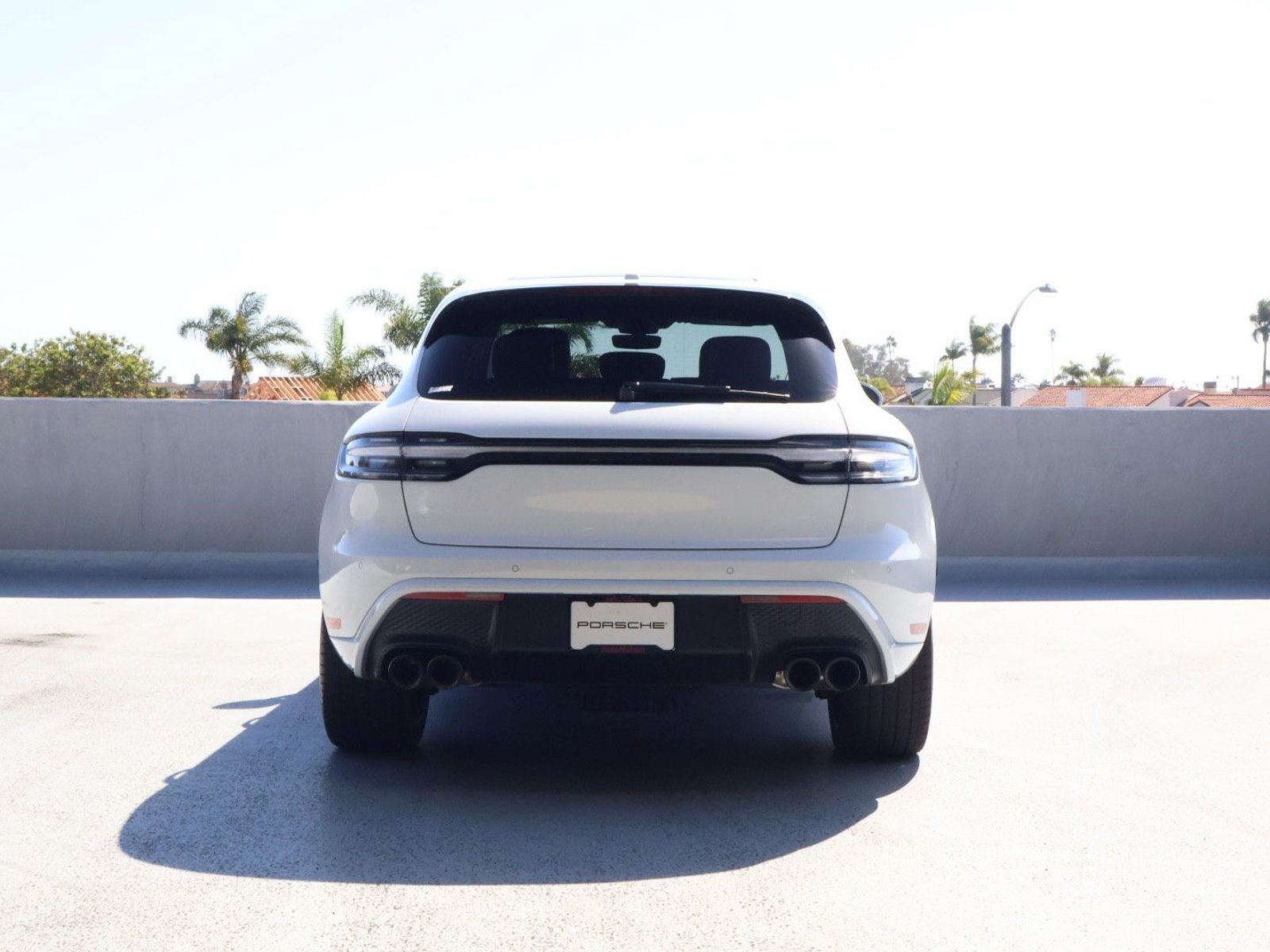 Certified 2026 Porsche Macan AWD/4WD image 10