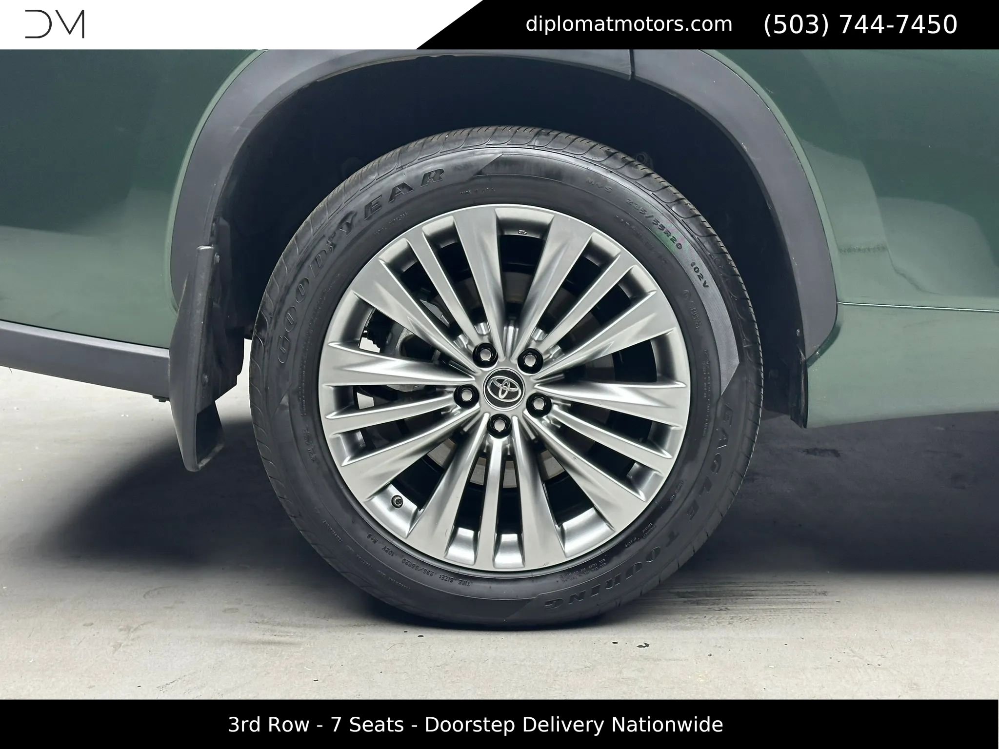 Used 2025 Toyota Highlander Platinum image 44