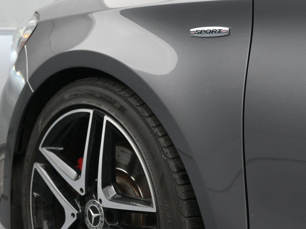 Used 2018 Mercedes-Benz CLA 250 4MATIC image 11