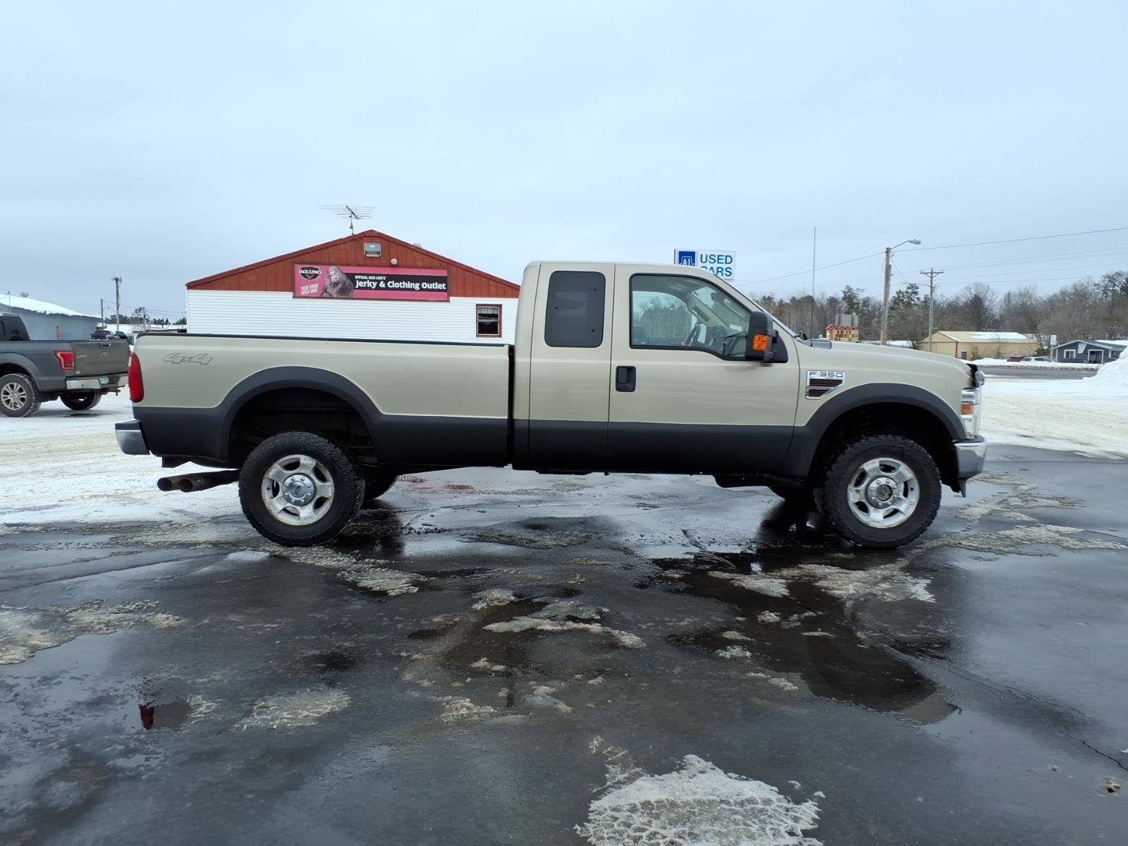 Used 2010 Ford F350 XLT AWD/4WD image 7