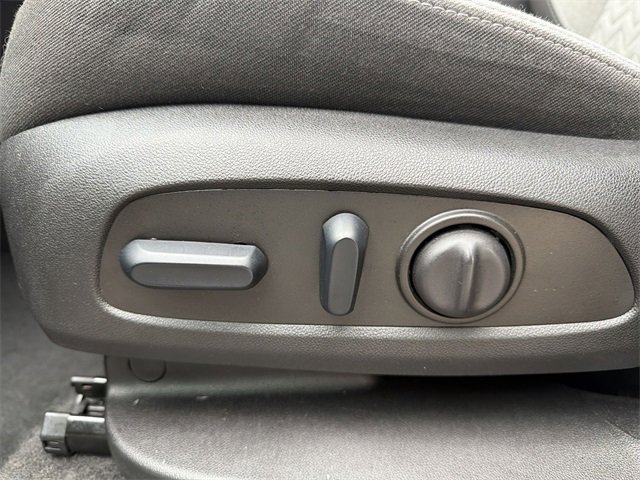 Used 2024 Chevrolet Equinox LT image 12