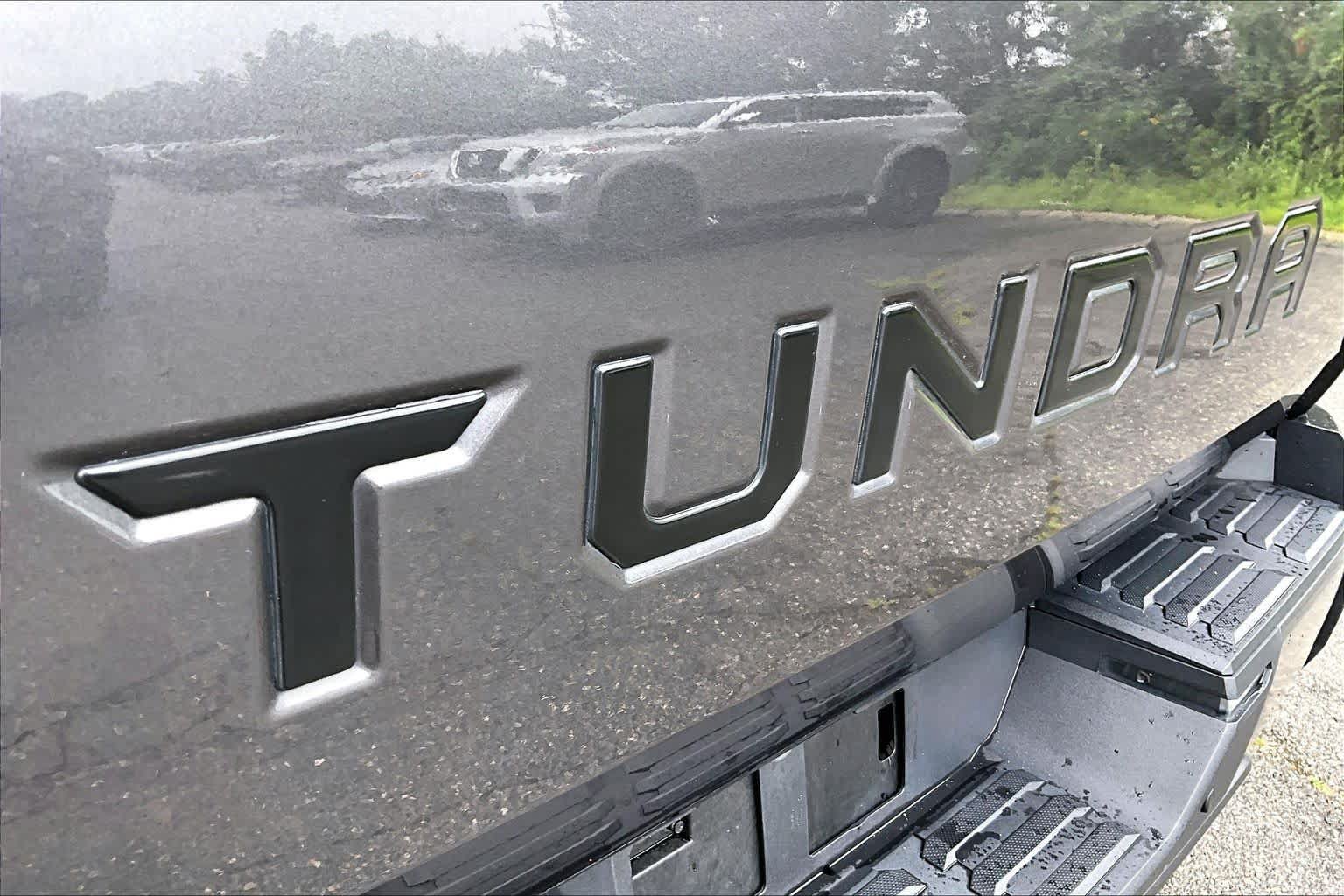 Used 2022 Toyota Tundra Platinum AWD/4WD image 30