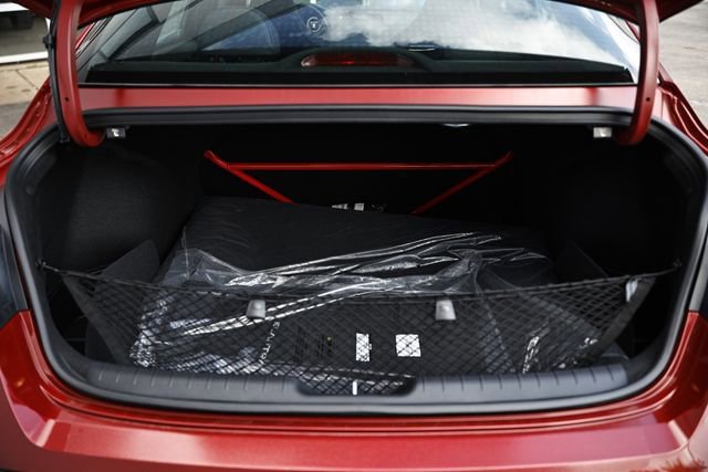 New 2025 Hyundai Elantra N image 5