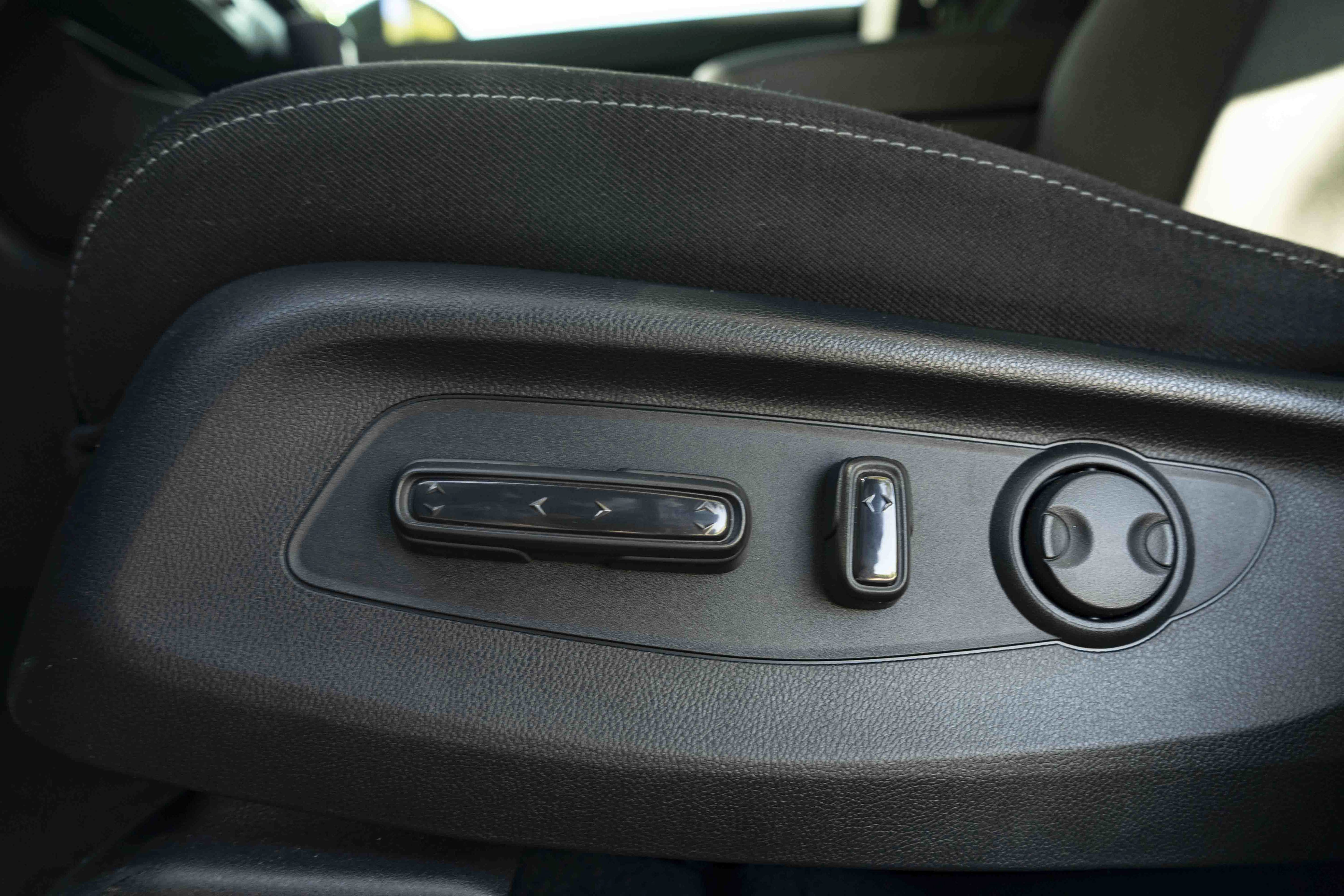 Used 2026 Honda CR-V EX image 39