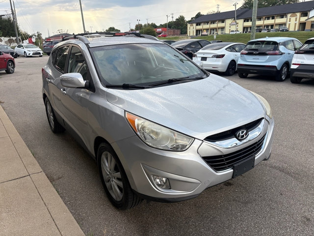 Used 2012 Hyundai Tucson Limited FWD image 7