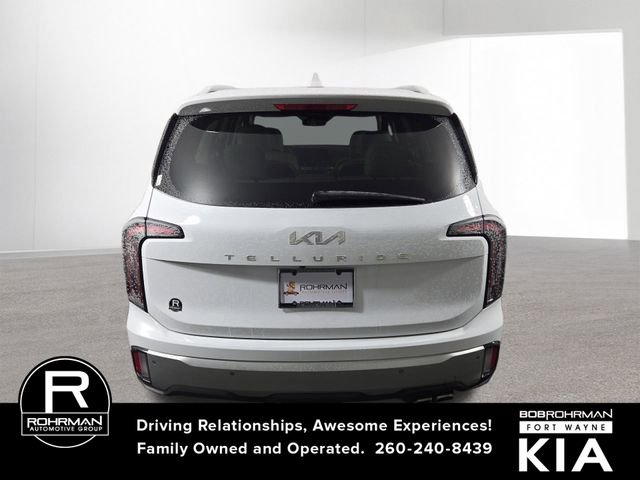Certified 2024 Kia Telluride EX w/ EX Captain's Chair Package image 9