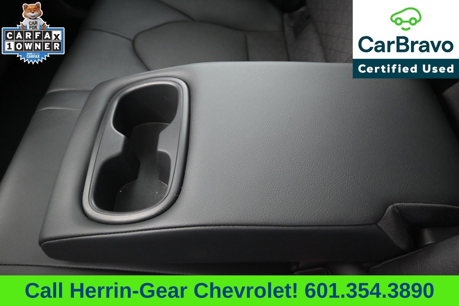 Used 2022 Toyota Camry XSE FWD image 17