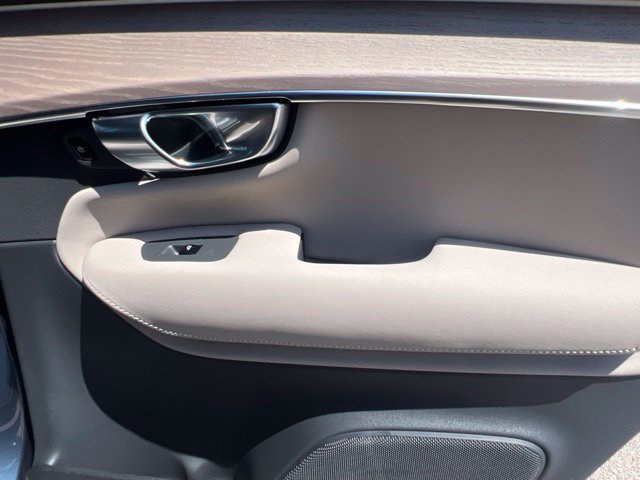 New 2026 Volvo XC90 B6 Plus w/ Protection Package AWD/4WD image 33