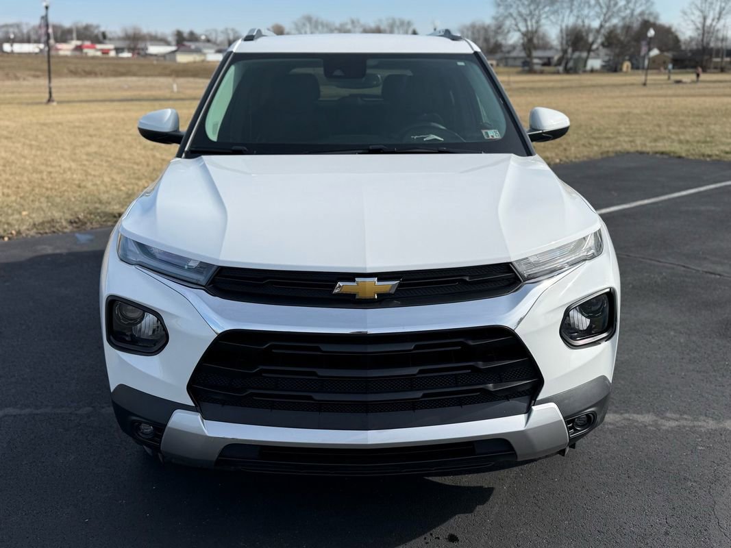 Used 2022 Chevrolet TrailBlazer LT w/ Convenience Package image 2