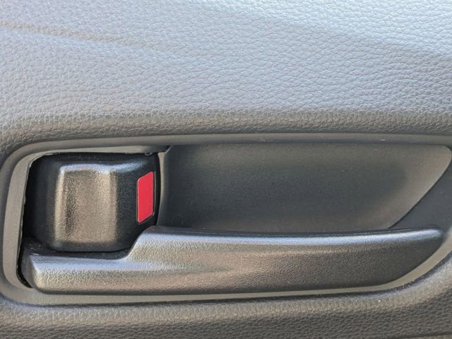 Used 2025 Toyota Corolla LE FWD image 13