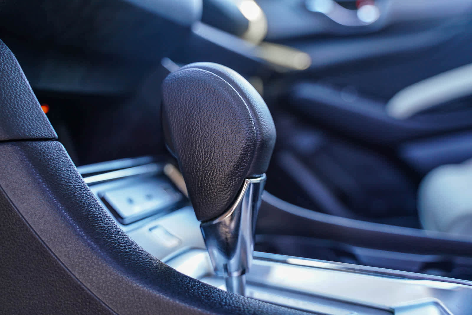 Certified 2025 Subaru Ascent Premium image 21