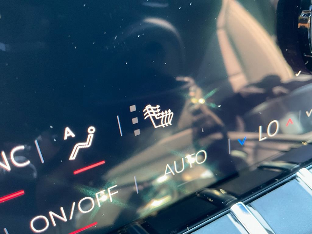 New 2026 GMC Yukon XL Elevation w/ LPO, Get Active Package image 22