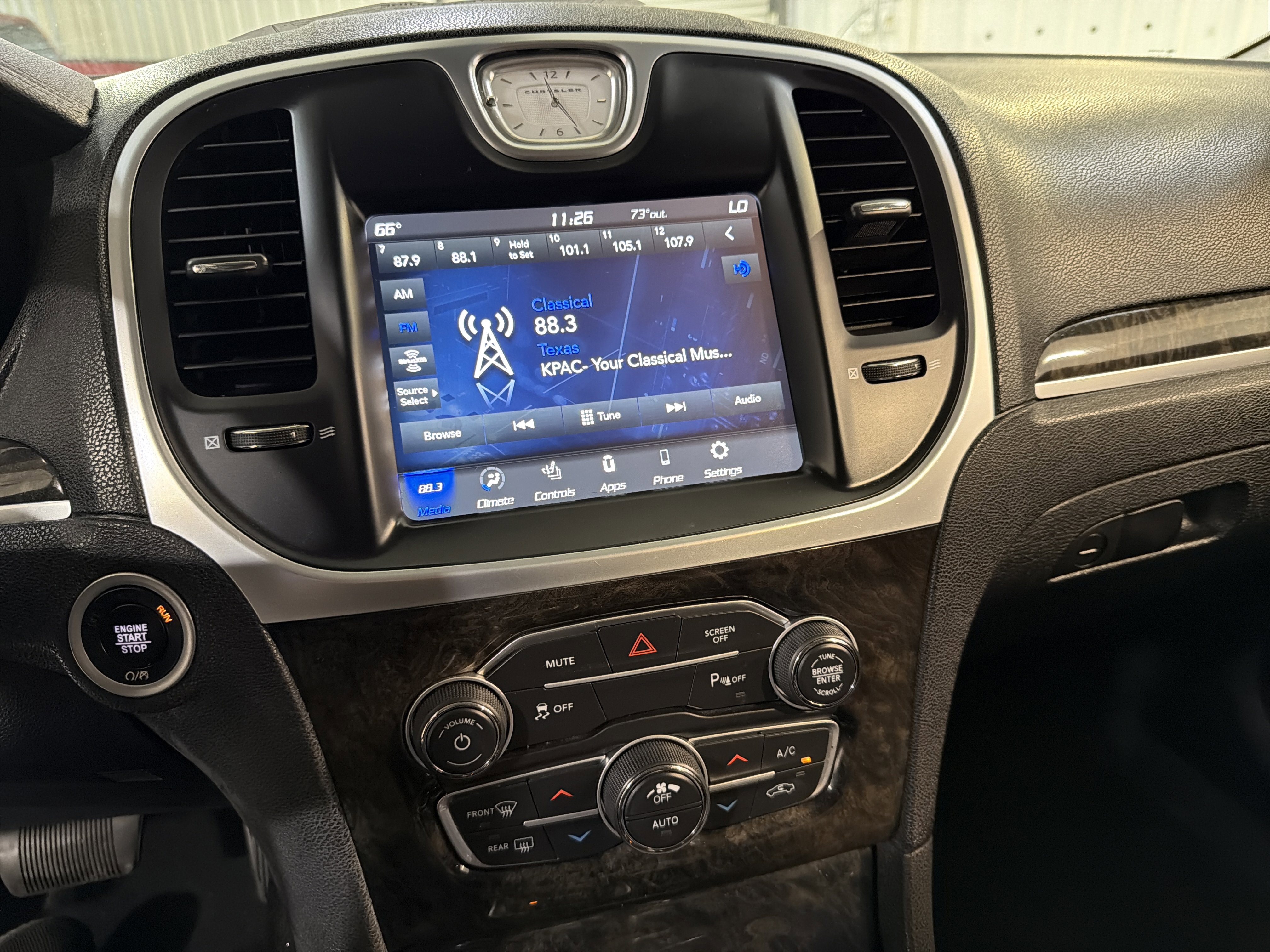 Used 2021 Chrysler 300 Touring L image 17