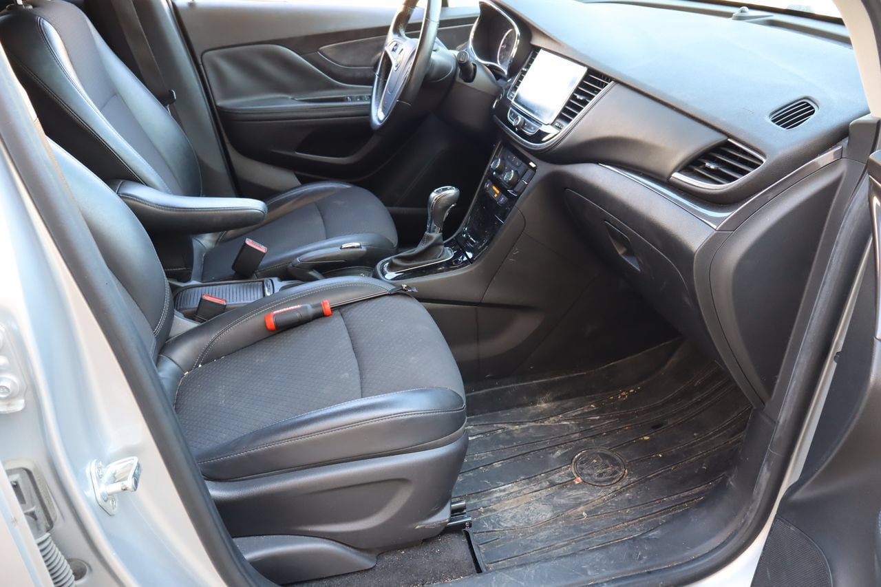 Used 2020 Buick Encore Preferred FWD image 15