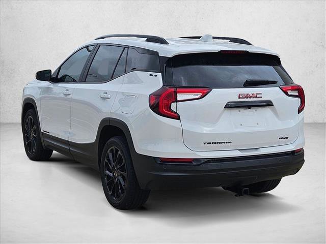 Used 2024 GMC Terrain SLE w/ Elevation Edition image 8