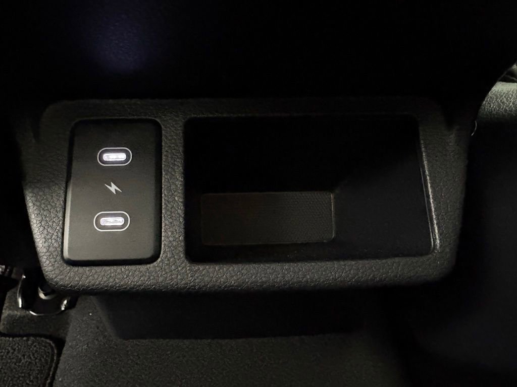 New 2026 Kia Seltos SX image 40