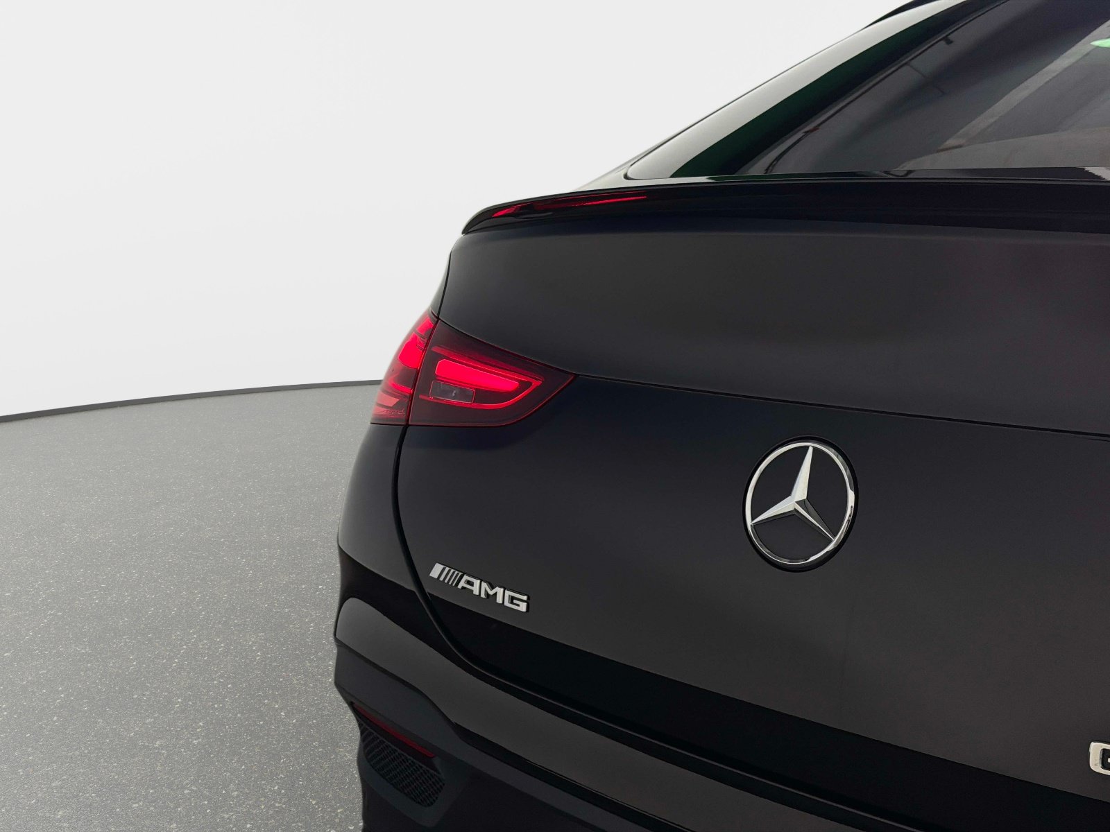 Used 2025 Mercedes-Benz GLE 63 AMG S image 16