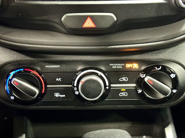 Used 2023 Kia Soul LX w/ LX Technology Package image 15