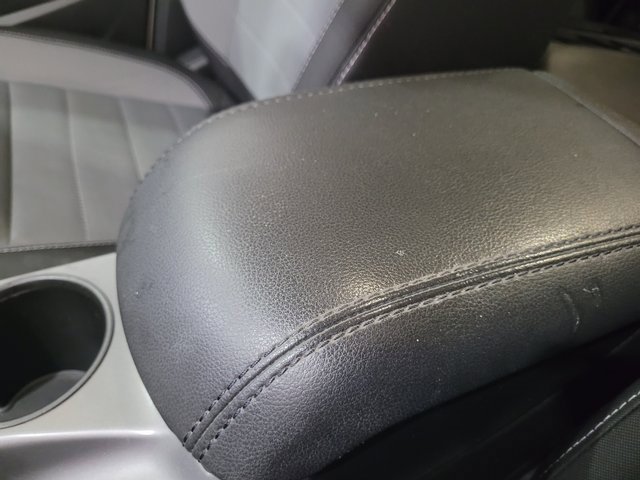 Used 2013 Ford Escape SE image 32