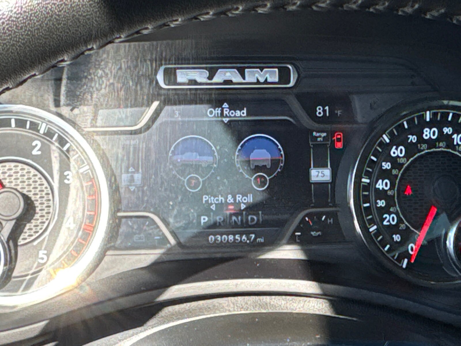 Used 2024 RAM 2500 Laramie AWD/4WD image 34