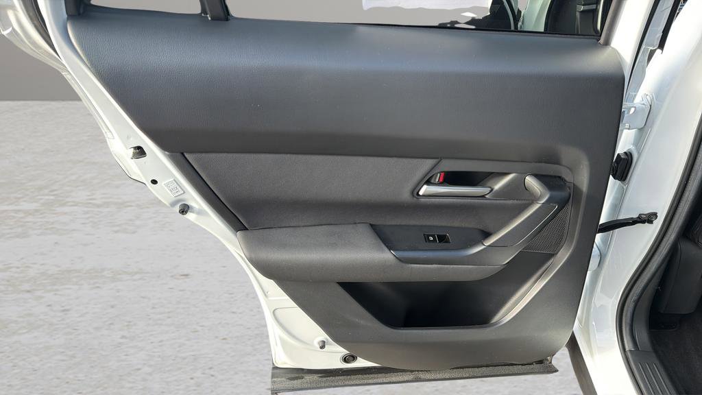 Certified 2025 MAZDA CX-50 AWD 2.5 S w/ Weather Package image 14