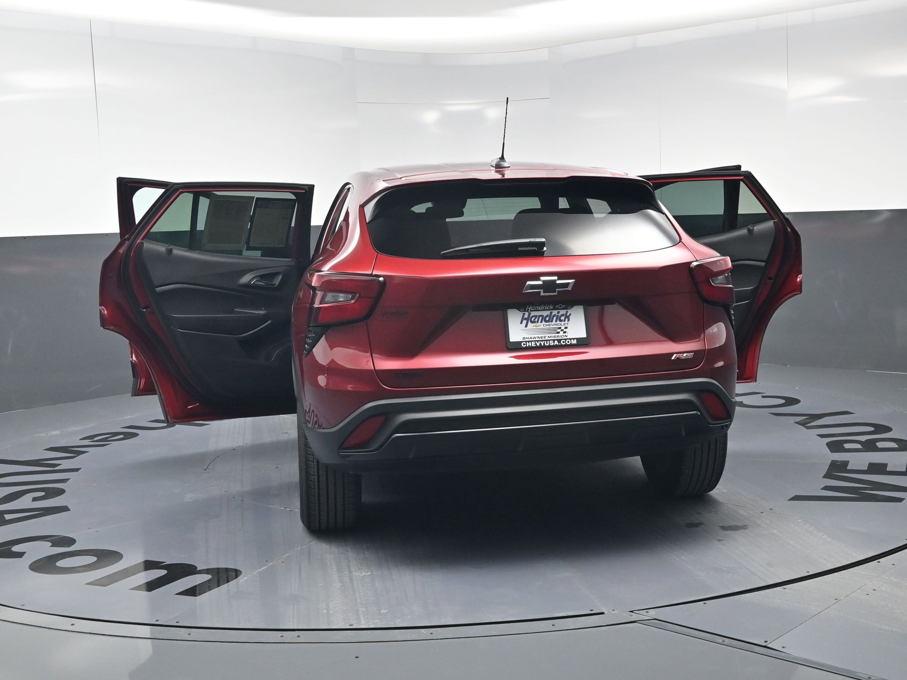 Used 2024 Chevrolet Trax RS w/ Sunroof Package image 27