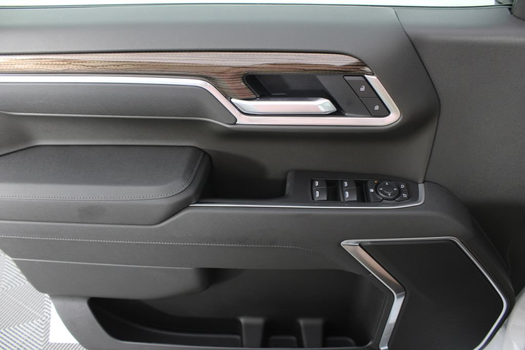 New 2026 Chevrolet Silverado 1500 LT AWD/4WD image 13