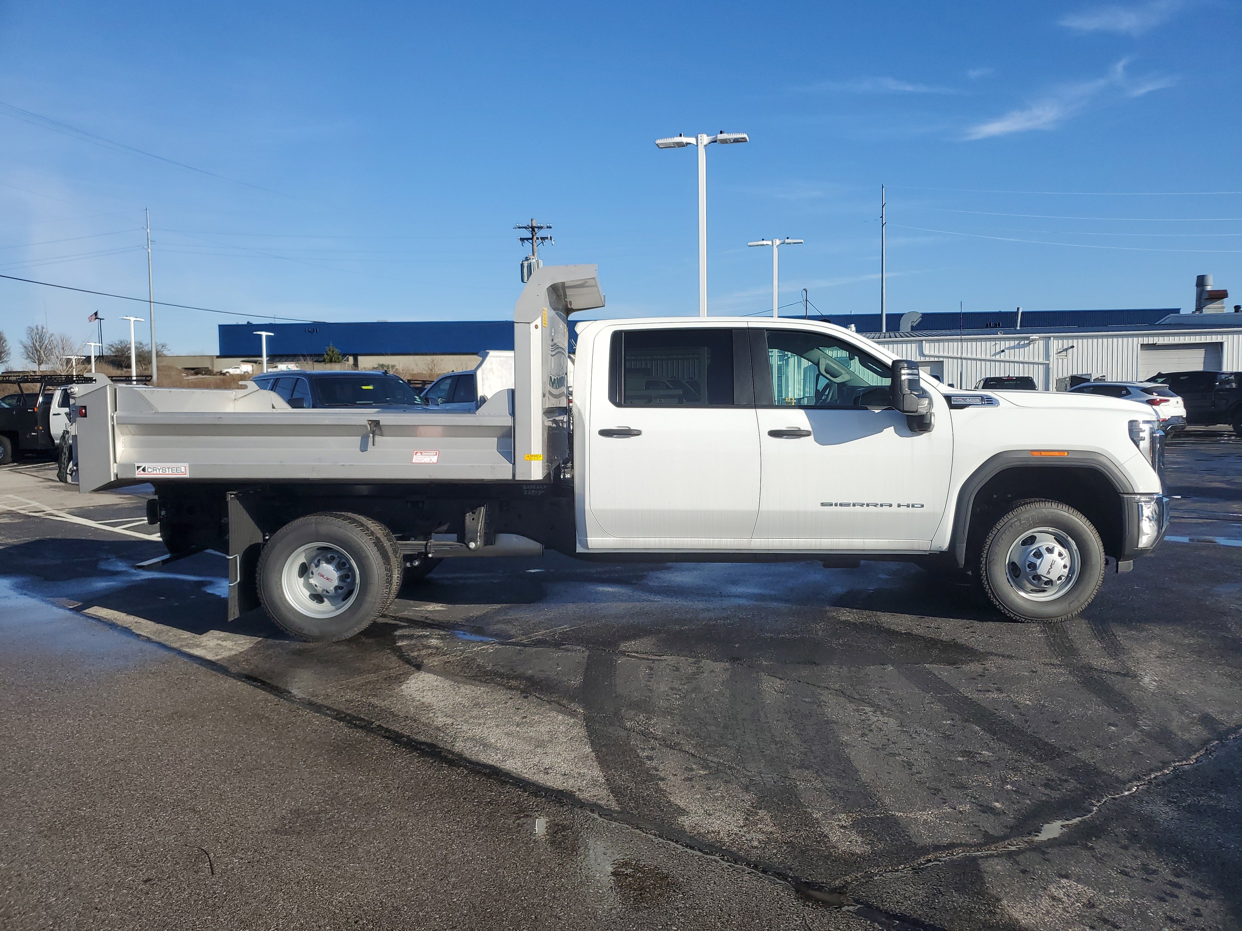 New 2025 GMC Sierra 3500 Pro w/ Convenience Package image 3