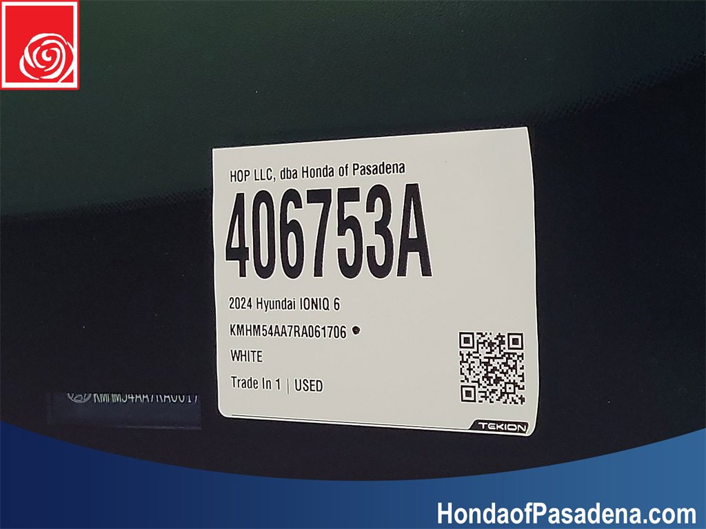 Used 2024 Hyundai Ioniq 6 Limited image 34