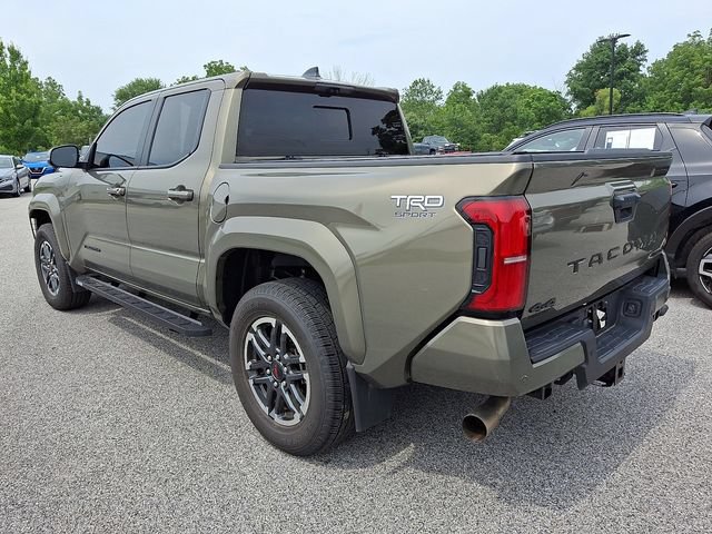 Used 2025 Toyota Tacoma TRD Sport w/ TRD Sport Premium Package AWD/4WD image 3