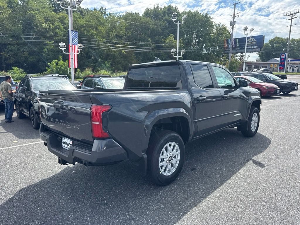 New 2026 Toyota Tacoma SR5 AWD/4WD image 5