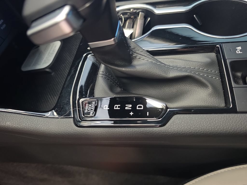 Certified 2026 Kia K5 GT-Line FWD image 33