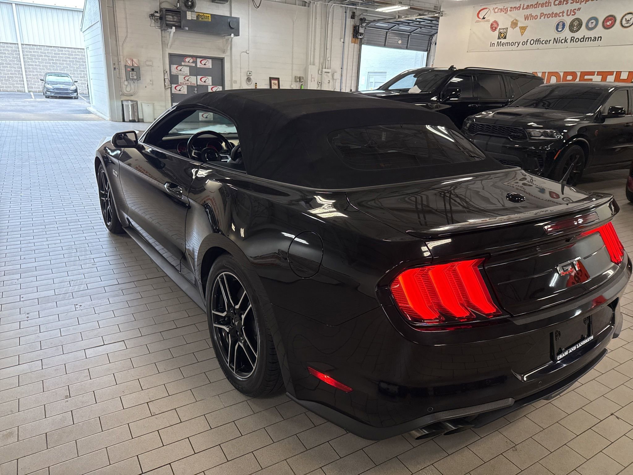 Used 2020 Ford Mustang GT Premium image 36