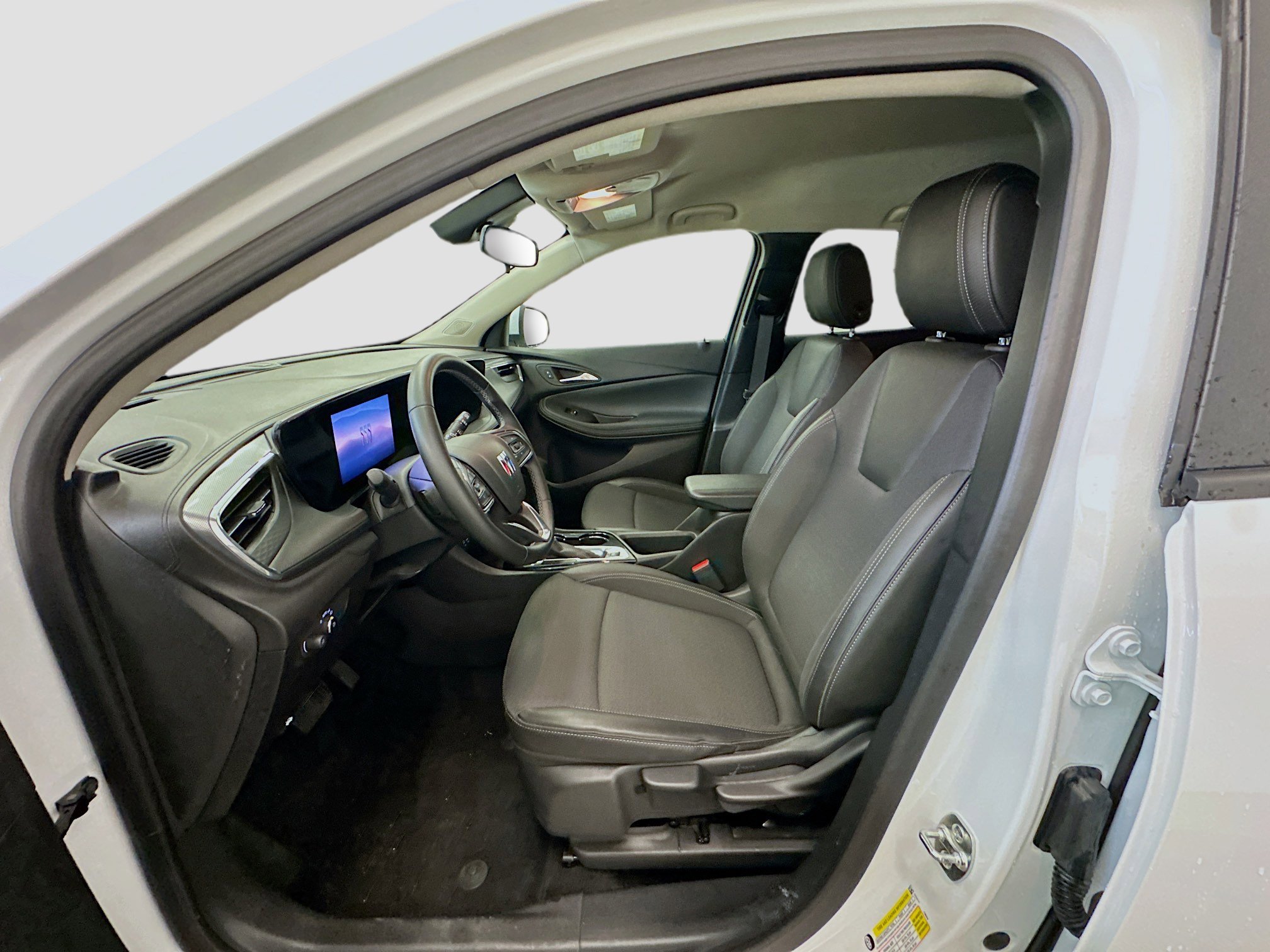 Used 2025 Buick Encore GX Preferred image 13