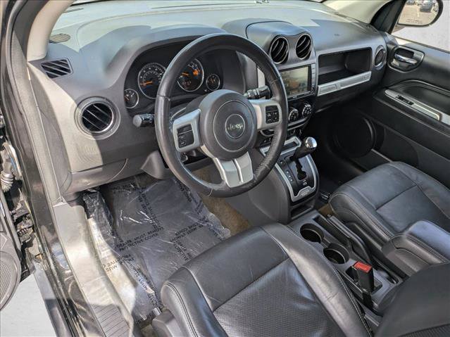 Used 2016 Jeep Compass High Altitude AWD/4WD image 10