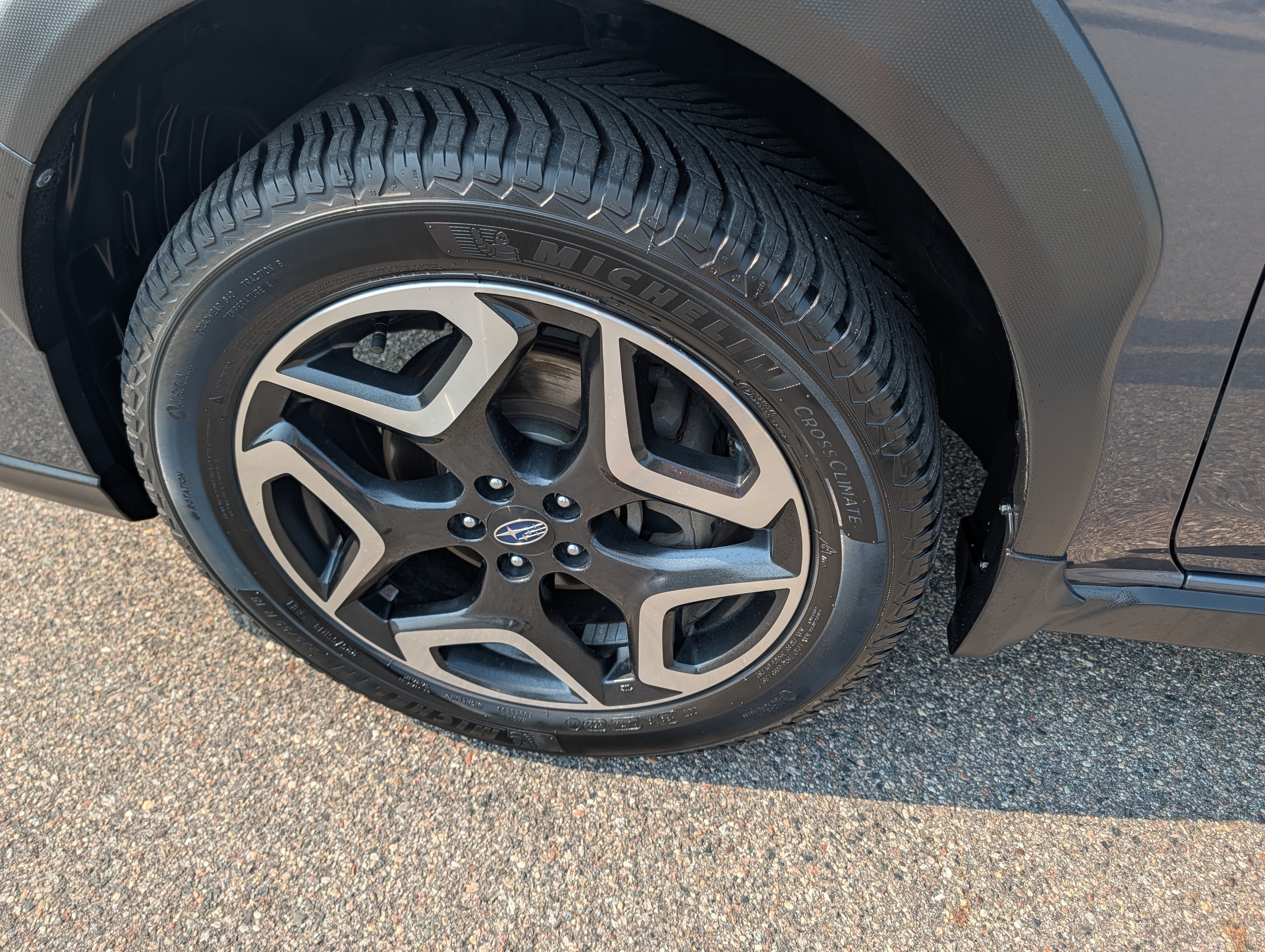 Used 2020 Subaru Crosstrek 2.0i Limited w/ Moonroof Package w/Navigation AWD/4WD image 16