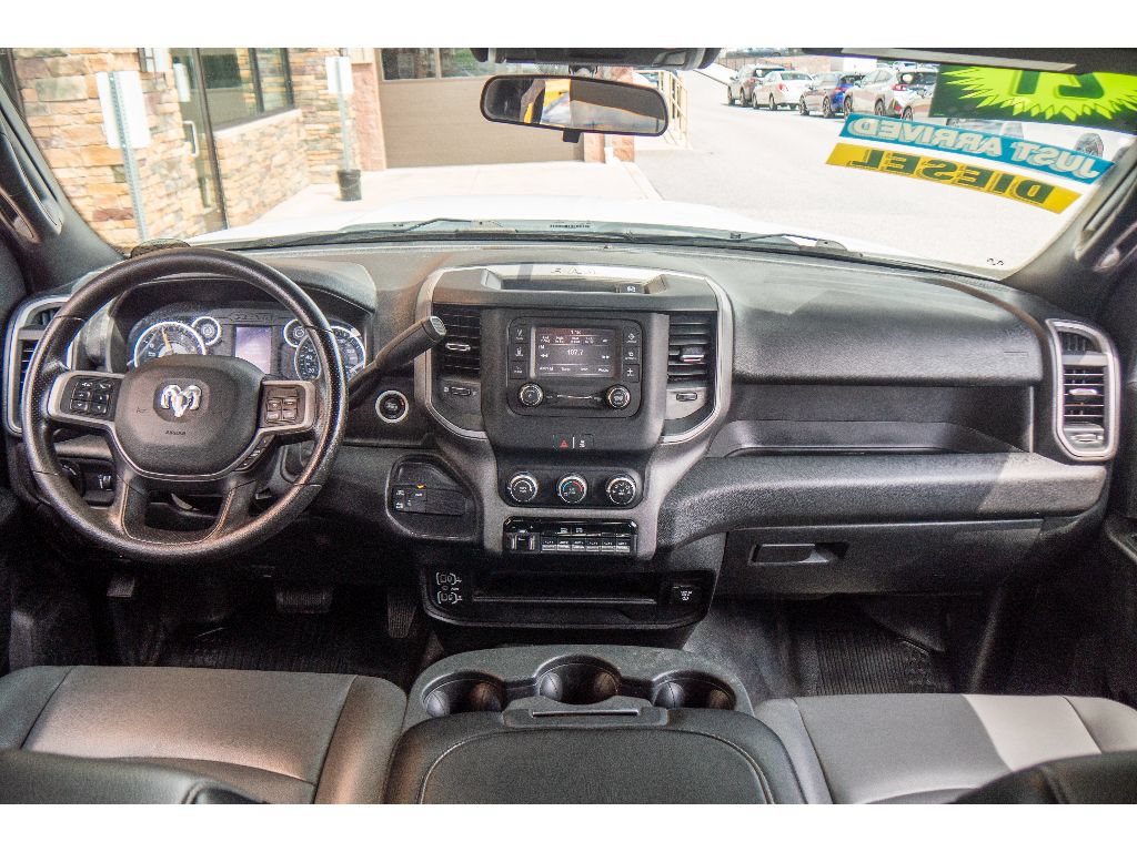 Used 2021 RAM 2500 Tradesman w/ Chrome Appearance Group AWD/4WD image 13