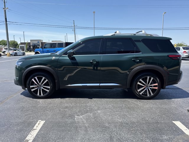 Certified 2025 Nissan Pathfinder Platinum w/ Cargo Package FWD image 14