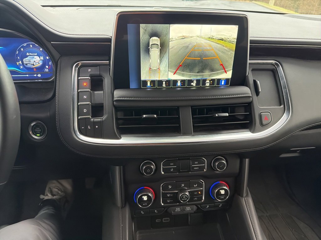 Used 2024 Chevrolet Suburban Z71 w/ Luxury Package image 14