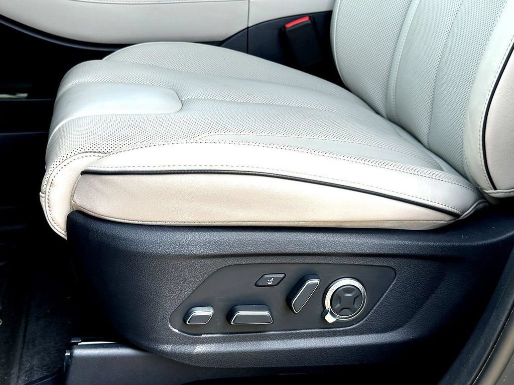 Used 2024 Hyundai Palisade Calligraphy FWD image 15
