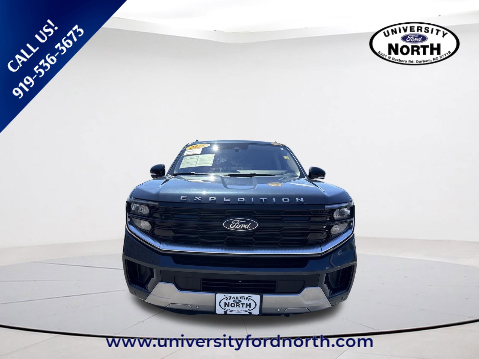 Used 2025 Ford Expedition Max Platinum image 2