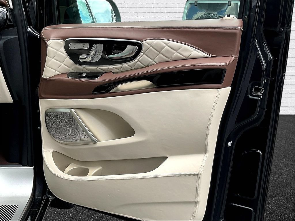Used 2020 Mercedes-Benz Metris Passenger image 25