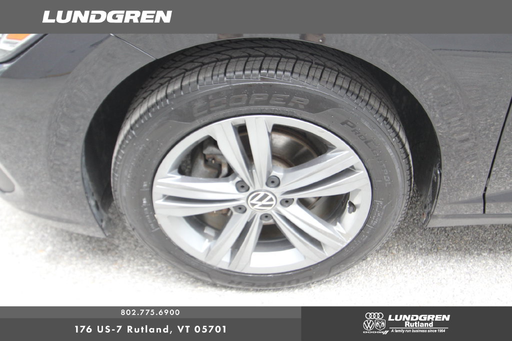 Used 2024 Volkswagen Jetta SE FWD image 15