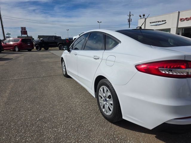 Used 2019 Ford Fusion S image 25